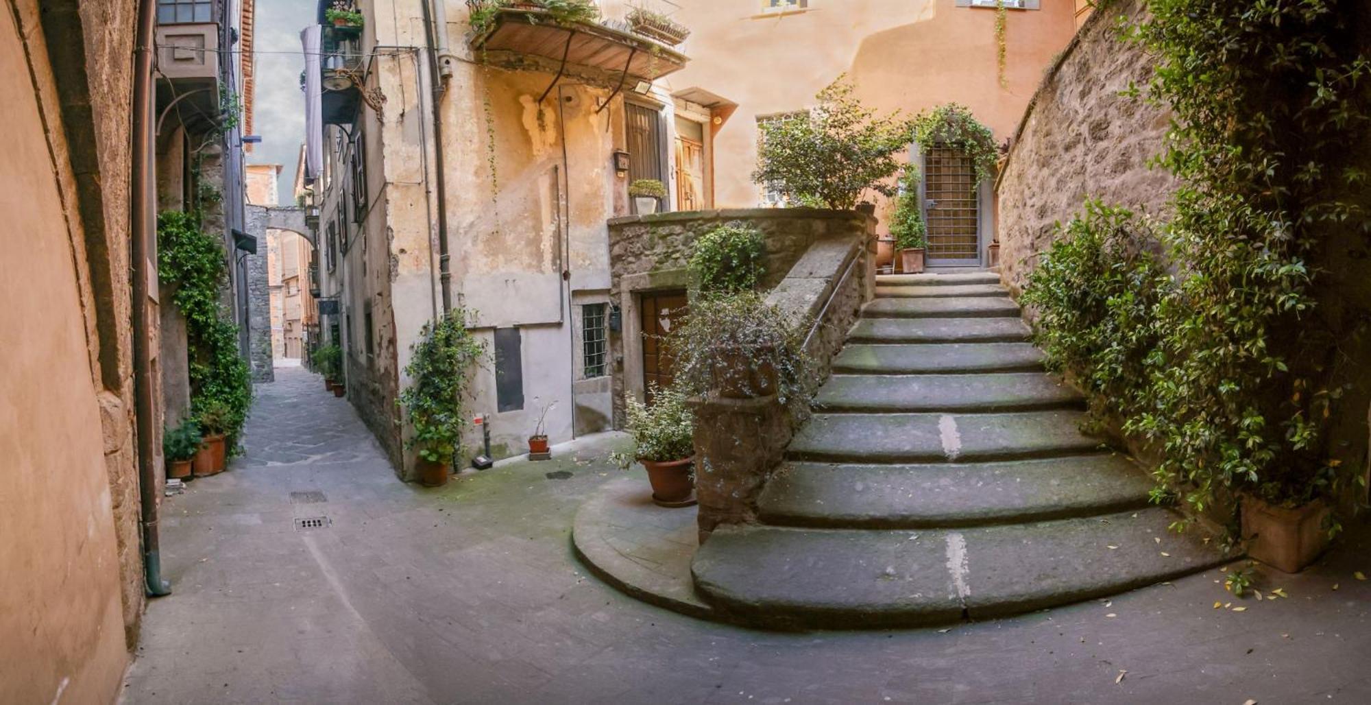 Biancarosa Apartment Viterbo Bagian luar foto